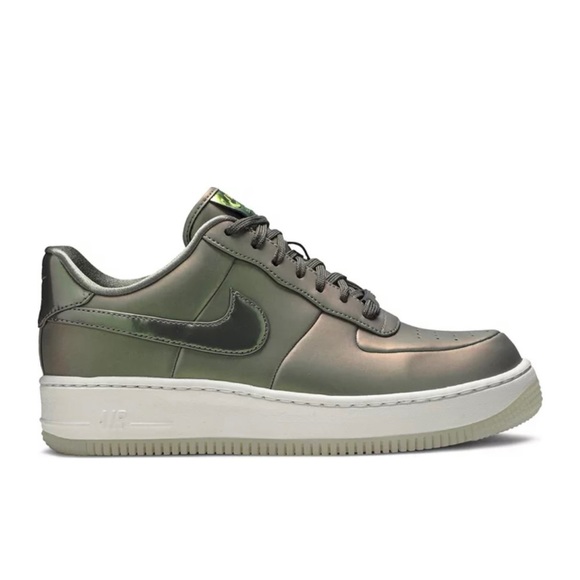 Nike Women’s Iridescent Air Force 1’s - Picture 2 of 7